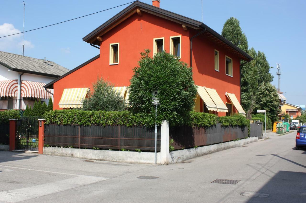 Tagliamento 28 Bed and Breakfast Mestre Buitenkant foto